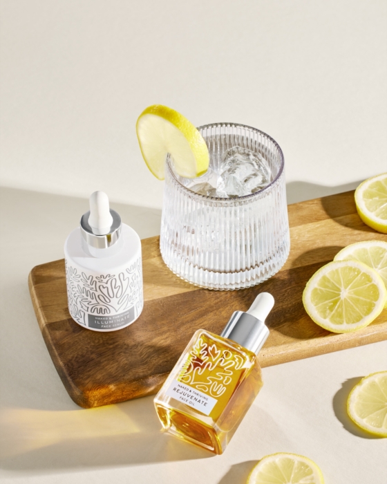 Naked & Thriving, Product Photography, Cosmetic, Lifestyle, OMS Photography