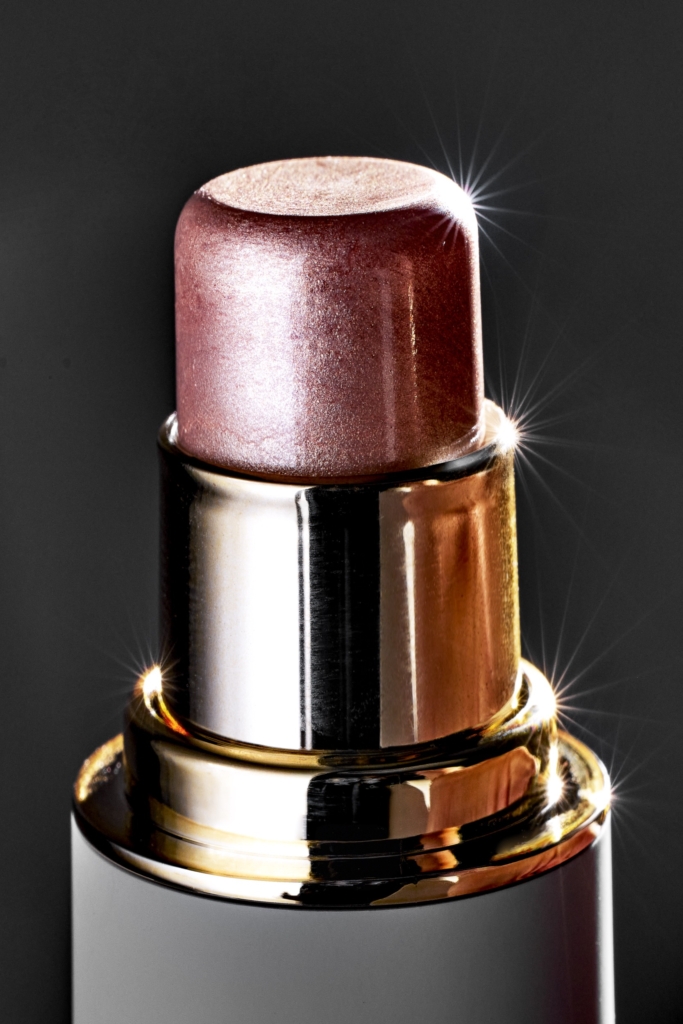 a close up of a lipstick, hero angle for advertising and marketing photographed by beauty and cosmetics commercial photographer at OMS Photography