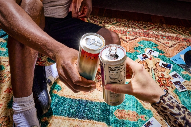 Hiyo beverage photography