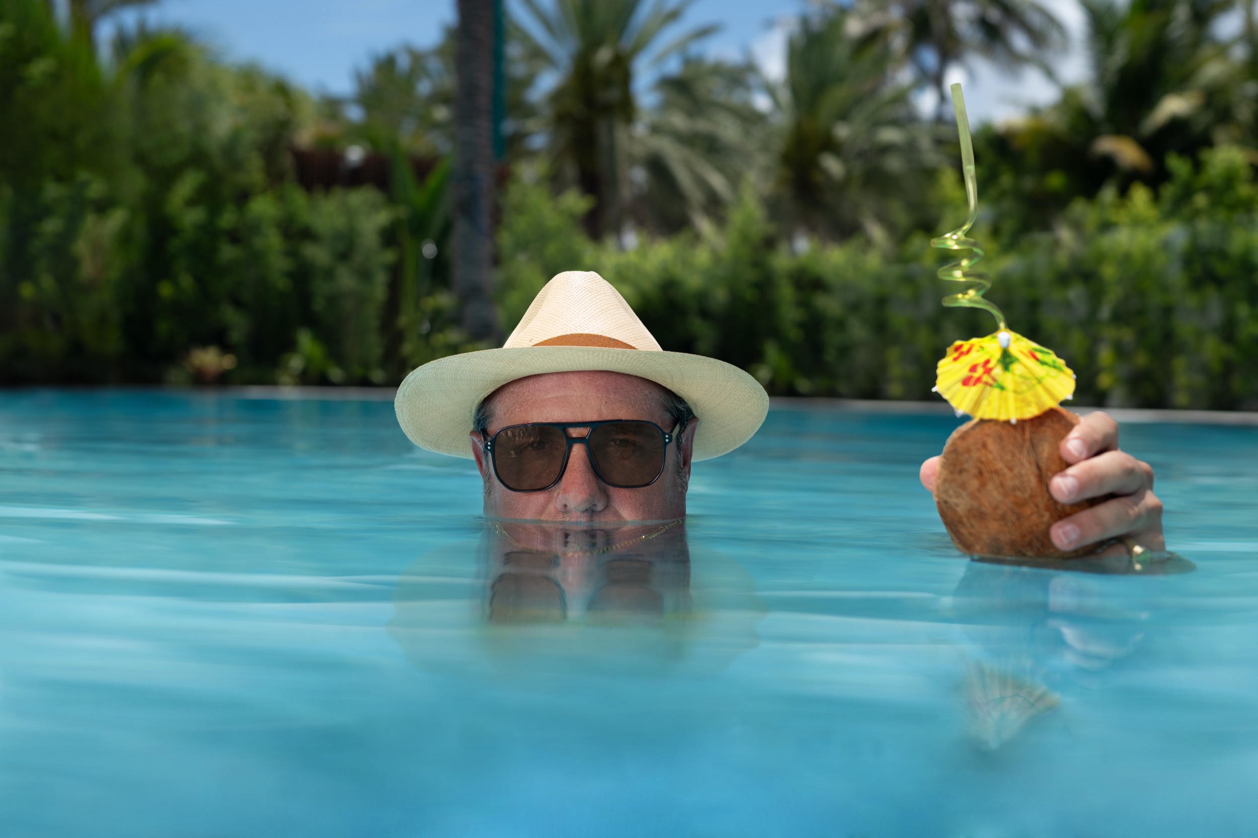 Pool retouching after