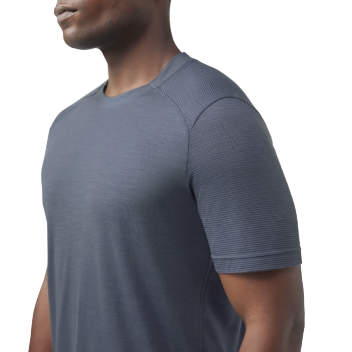 Men's Active Mesh Short Sleeve